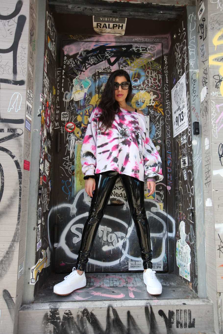 Nicole PINK & BLACK SWEATSHIRT - GALLERY